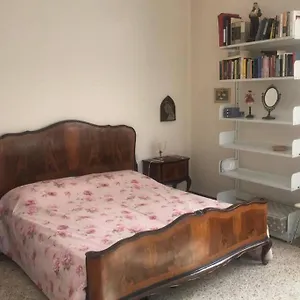 A Casa Di Claudia Apartment Venedig