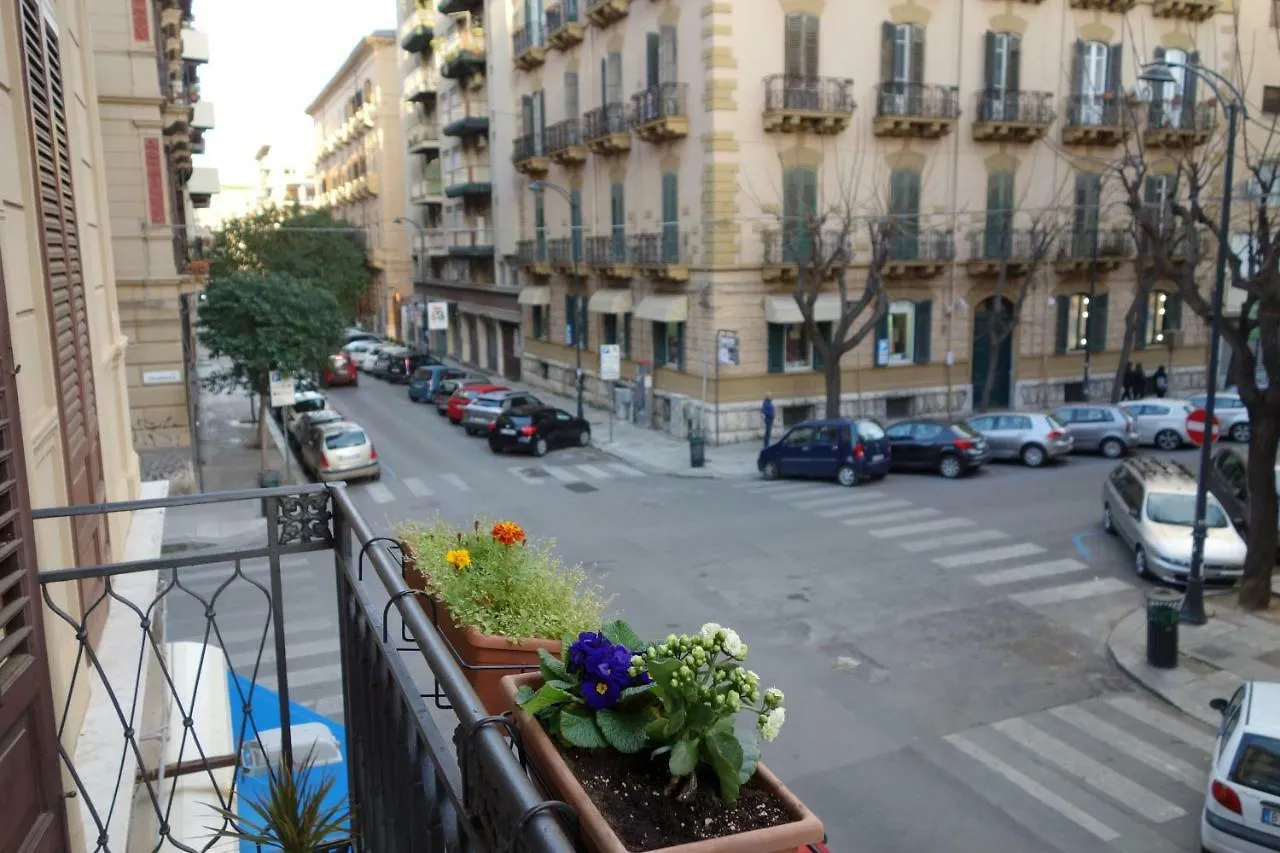 Holiday home A Casa Di Amelie Villa Palermo Italy