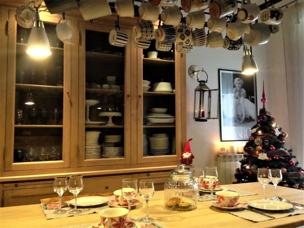 Villa A Casa Di Amelie Palermo 0*,
